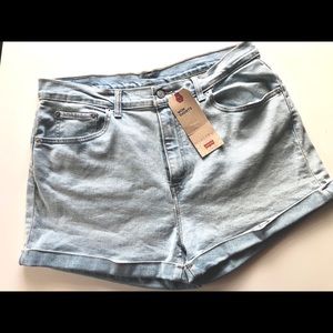 4 FOR 50$⭐️   Levi’s mom shorts